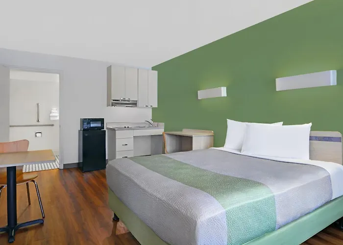 Downtown Florida Motel *